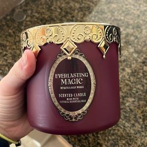 Bath and body works candle
